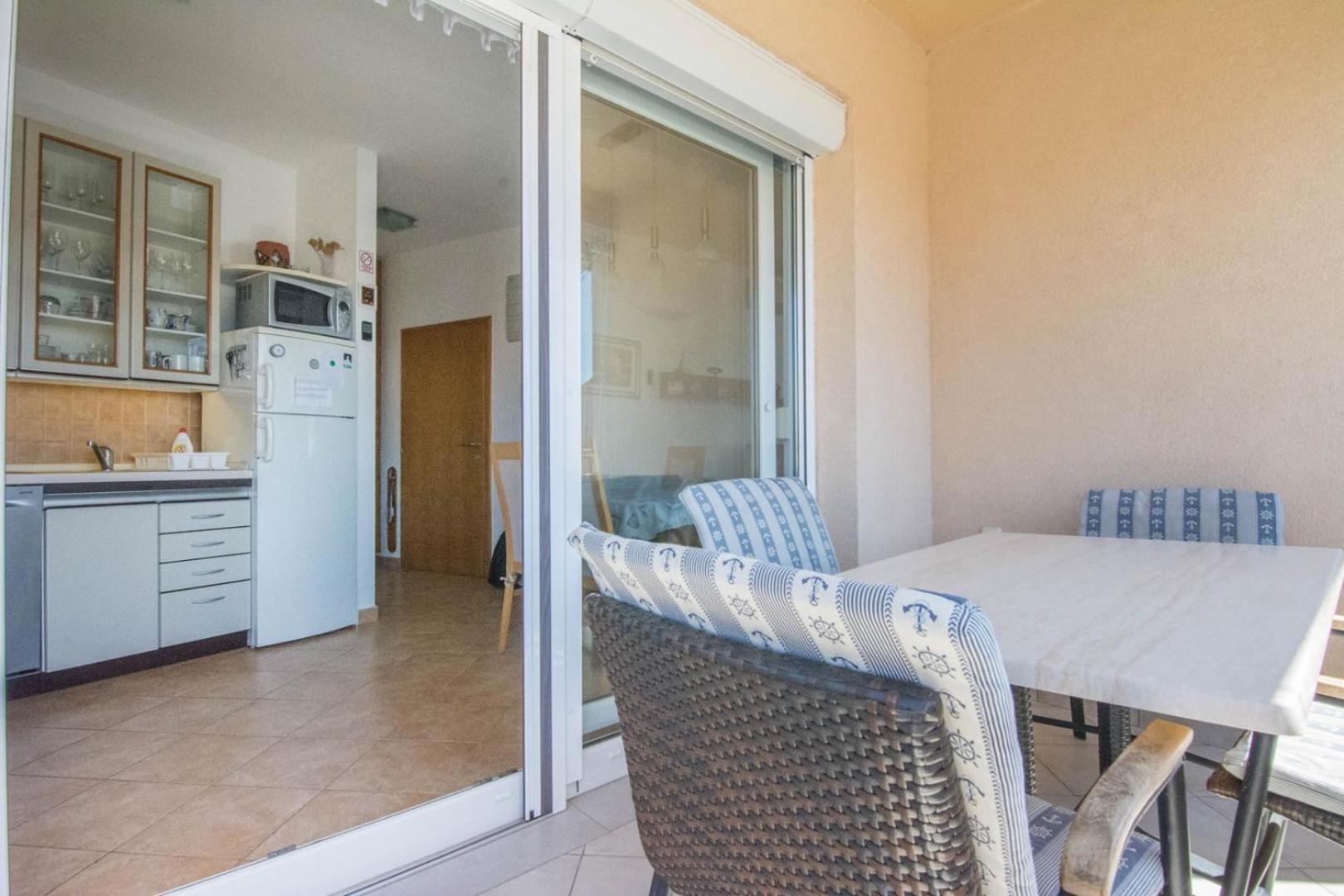 Spacious Apartment On A Great Location -Apartment Kuhta Biograd Na Moru Exterior photo